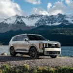 Un símbolo de esperanza: Volkswagen presenta la furgoneta T2 restaurada que sobrevivió a los incendios de California.