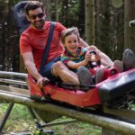 ¿Qué 5 países ofrecen los mejores tours privados en helicóptero sobre paisajes icónicos?