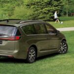 Los 5 autos híbridos enchufables del 2026 con mejor autonomía eléctrica