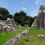 5 tradiciones de despedida al viajero que te harán querer volver a ese país