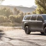 Los 5 autos eléctricos más rápidos que dejaron en ridículo a los de gasolina